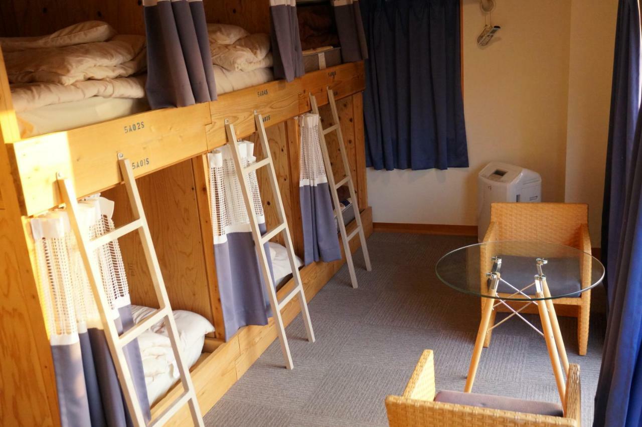 Guesthouse Arigato Hirosima Kültér fotó